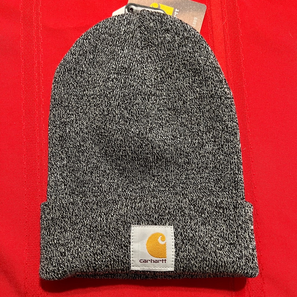 NWT Carhatt Beanie - Marbled Grey/Black